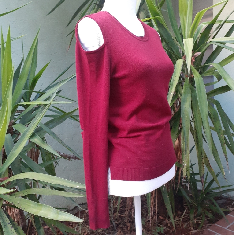 Cut Out Knit Sweater